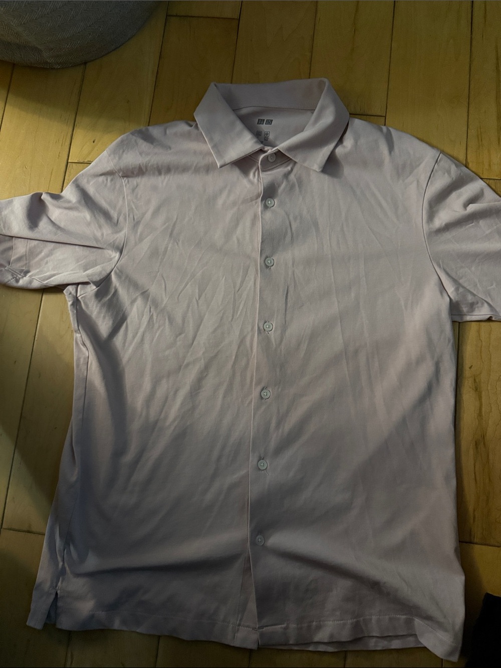 Uniqlo Men's Light Pink Short-Sleeve Button-Down Shirt